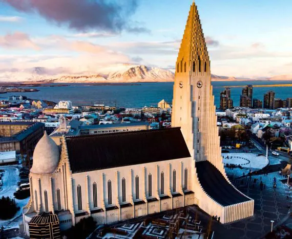 Iceland Country - Iceland work visa Requirement - Prabvisa.com