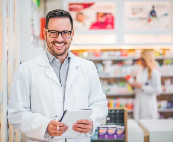 Top 5 Pharmacist Courses in Canada - Prabvisa.com